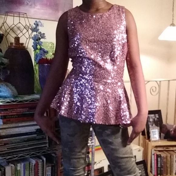 Sunday in Brooklyn Tops - ✌ Sunday in Brooklyn Sequin Peplum Top